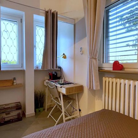 Domus 190 Rooms Varese Kültér fotó