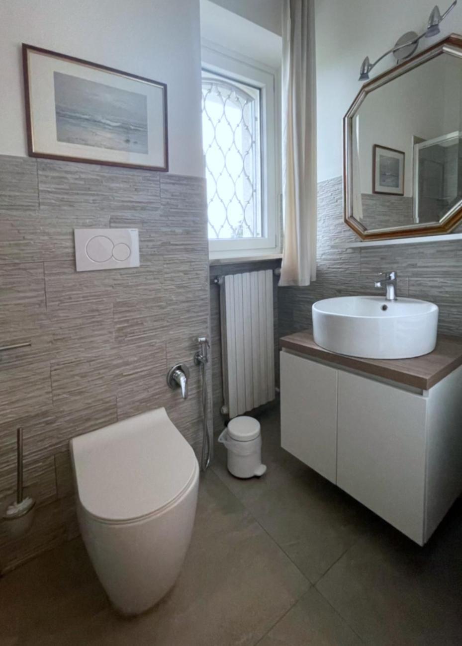 Domus 190 Rooms Varese Kültér fotó