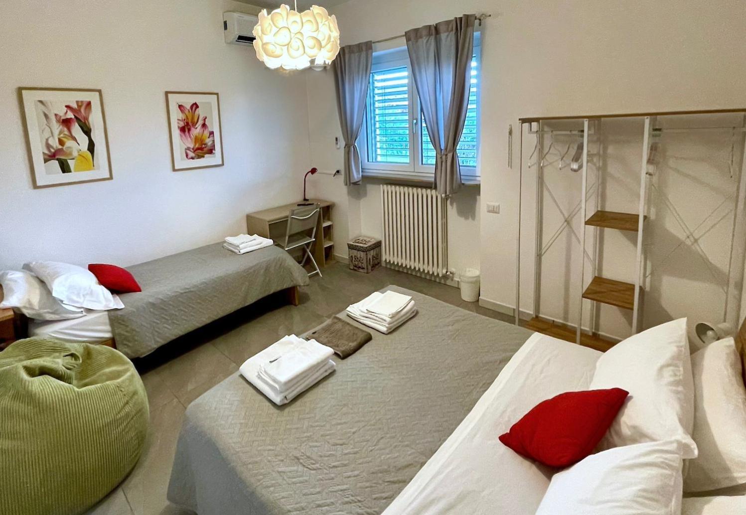 Domus 190 Rooms Varese Kültér fotó